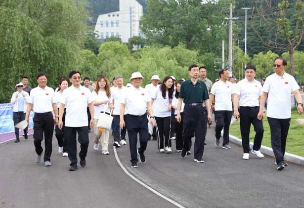 202605302026年全國“行走大運河”暨“健步走江蘇”（盱眙站）大型公益活動——“奔跑吧·少年”中小學(xué)生主題健身活動啟動6.jpg